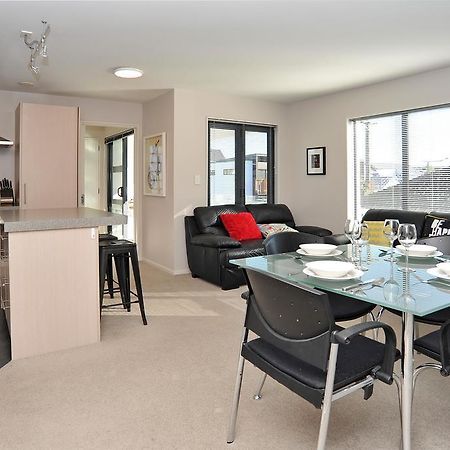 Carlton Villa 3 - Christchurch Holiday Homes Экстерьер фото