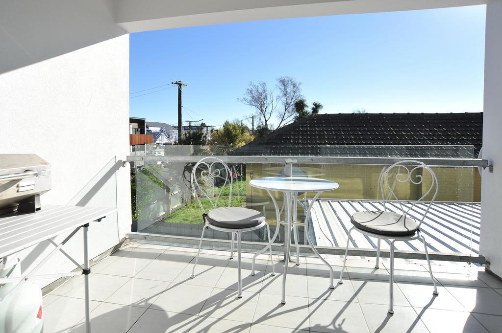 Carlton Villa 3 - Christchurch Holiday Homes Экстерьер фото