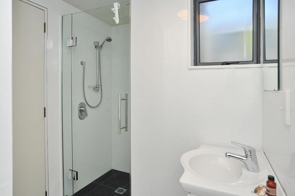 Carlton Villa 3 - Christchurch Holiday Homes Экстерьер фото